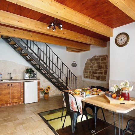 B&B La Corte San Francesco Bari Eksteriør billede