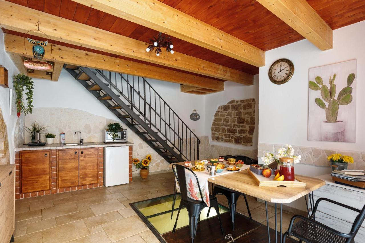 B&B La Corte San Francesco Bari Eksteriør billede