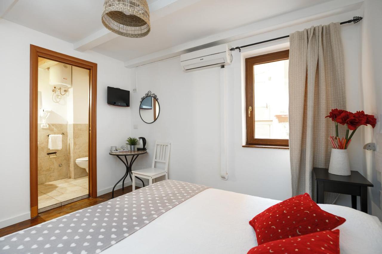 B&B La Corte San Francesco Bari Eksteriør billede